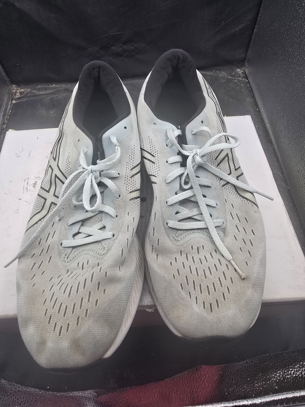 ASICS Men’s Light Gray Athletic Running Shoes